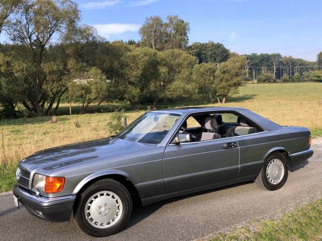 Mercedes-Benz 560 SEC (1990) – Bild 2