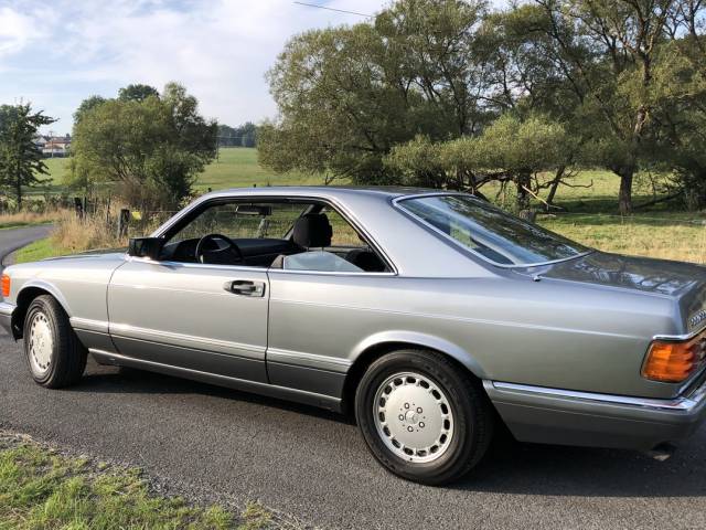 Mercedes-Benz 560 SEC (1990) – Bild 9