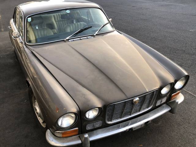 Jaguar XJ 6 4.2 (1973) – Bild 2
