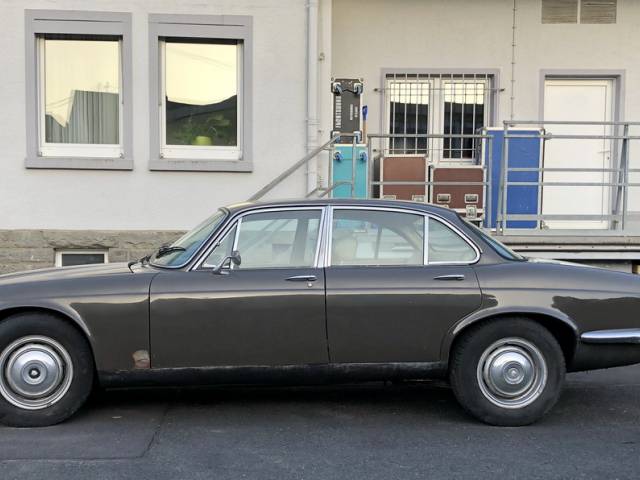 Jaguar XJ 6 4.2 (1973) – Bild 21