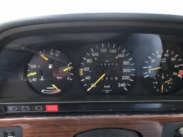 Mercedes-Benz 280 SE (1983) – Bild 8