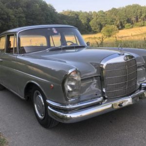 Mercedes-Benz 230 S (1966)