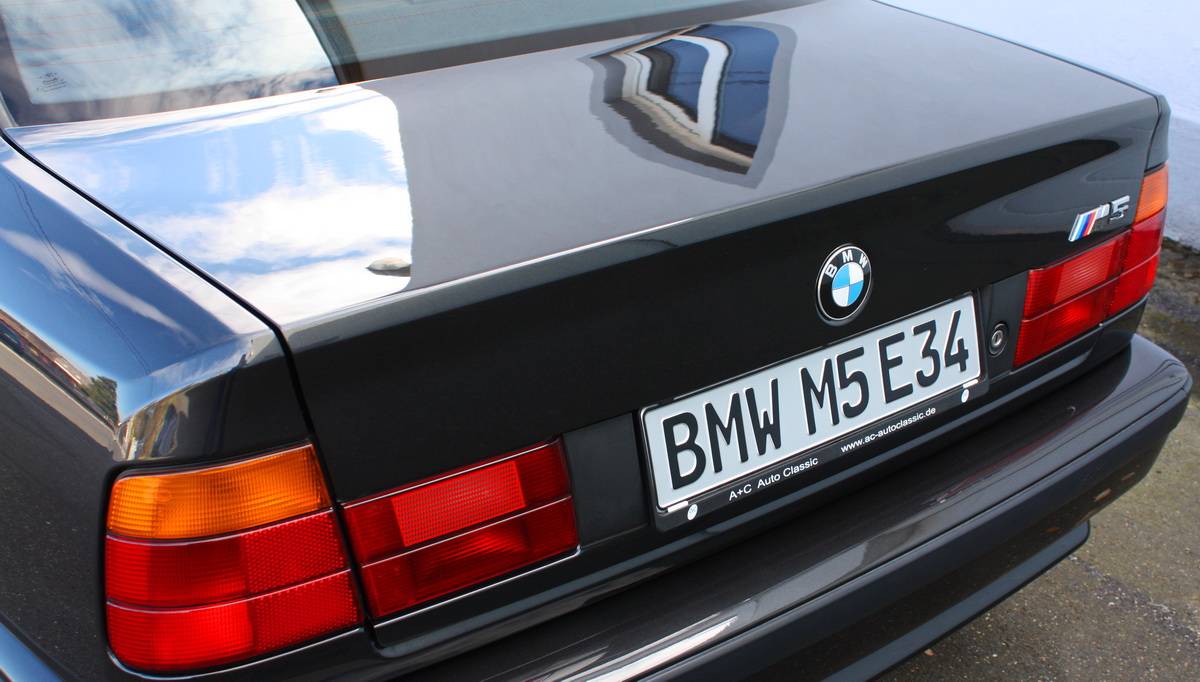 BMW M5 (1992) – Bild 15